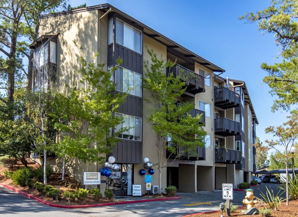 Skylark Apartments - Larkspur, CA