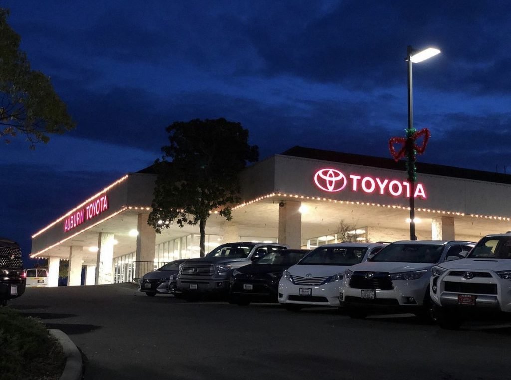 Auburn Toyota Dealership - Auburn, CA